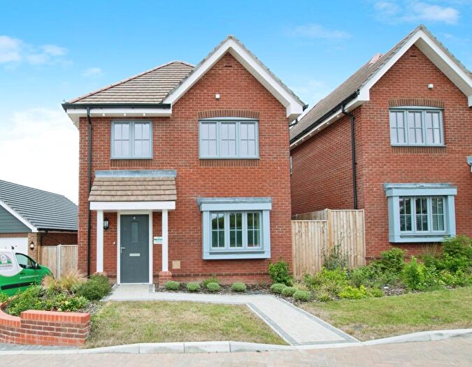 4 Bedroom Detached House For Sale In Whitsbury Road, Fordingbridge, SP6