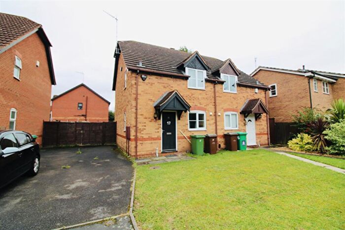 2 Bedroom House To Rent In Braddock Close, Lenton, Nottingham, NG7