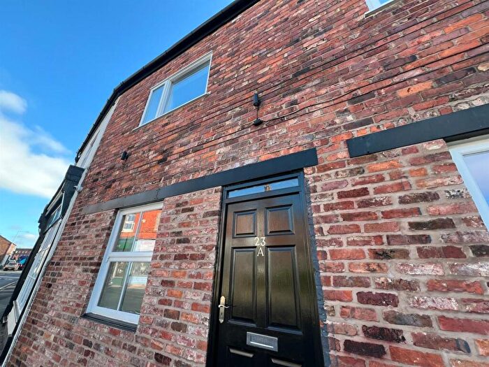 1 Bedroom Apartment To Rent In Bramhall Lane, Stockport, SK2