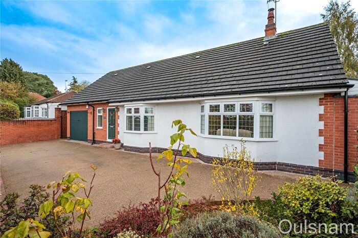 4 Bedroom Bungalow For Sale In Old Birmingham Road, Marlbrook, Bromsgrove, Worcestershire, B60