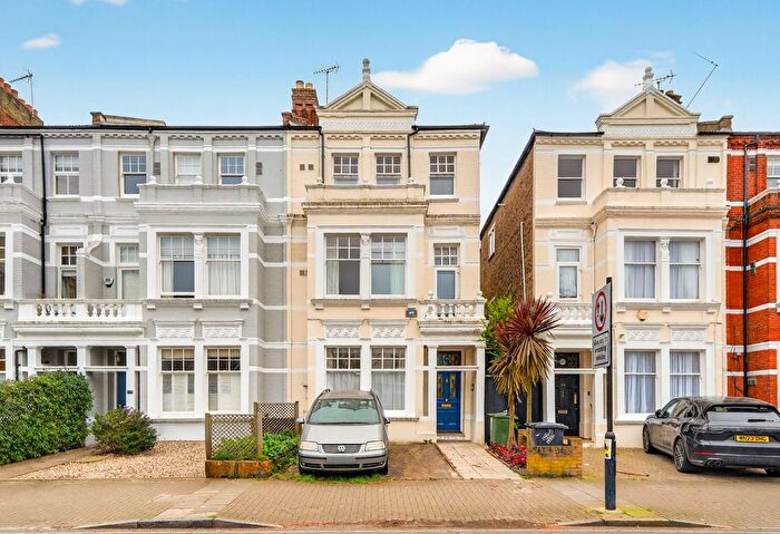 5 Bedroom End Terrace House For Sale In Fentiman Road, London, SW8