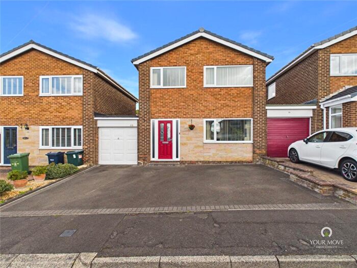 3 Bedroom Link Detached House For Sale In Horsley Avenue, Ryton, Tyne And Wear, NE40