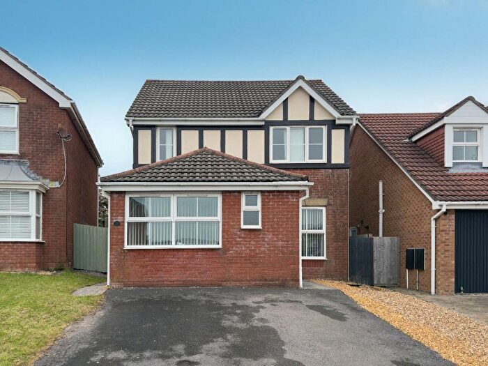 3 Bedroom Detached House To Rent In Glas Y Llwyn, Barry, CF63