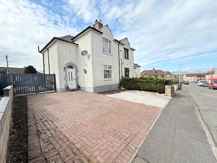 2 Bedroom Semi-Detached House For Sale In Denfield Avenue, Cardenden, KY5