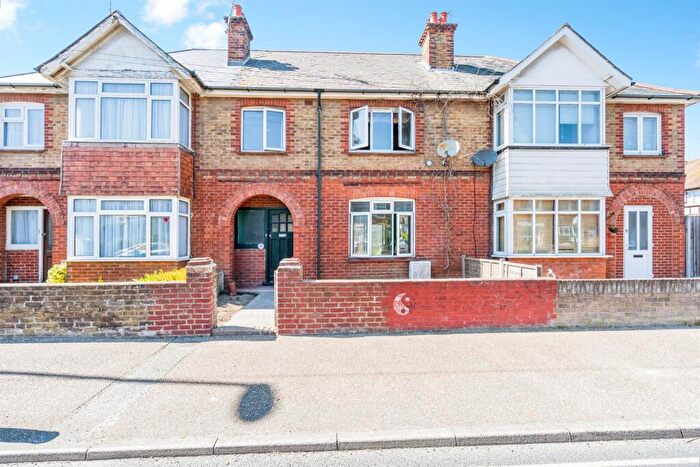 3 Bedroom Terraced House For Sale In Longford Road, Bognor Regis, PO21