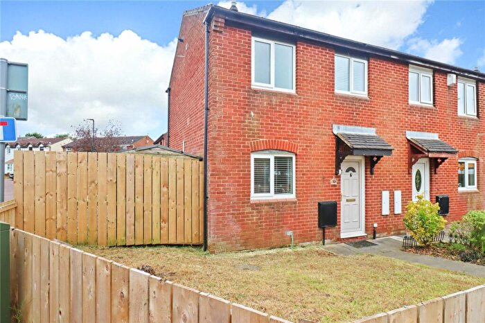 2 Bedroom End Of Terrace House To Rent In Parkside Terrace, Wallsend, Tyne And Wear, NE28