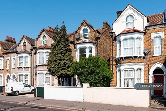 2 Bedroom Flat To Rent In Brigstock Road, Thornton Heath, CR7