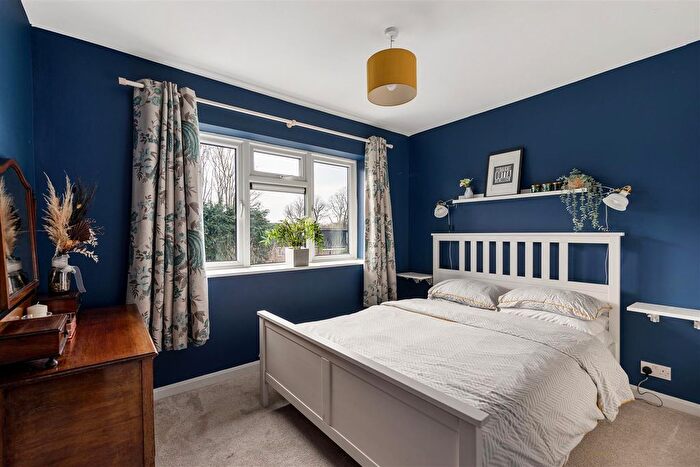 3 Bedroom Terraced House For Sale In Alders Avenue, Woodford Green, IG8