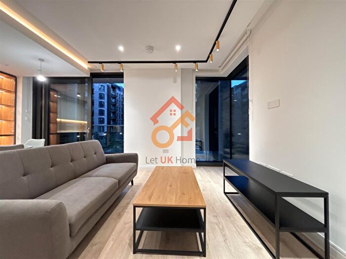 2 Bedroom Flat To Rent In Vermont House, Dingley Road, London, EC1V