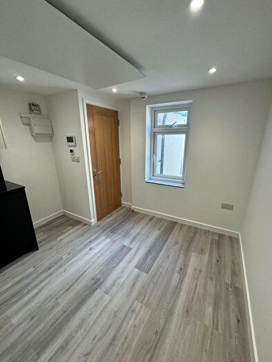 Studio To Rent In Middle Street, Brighton, BN1