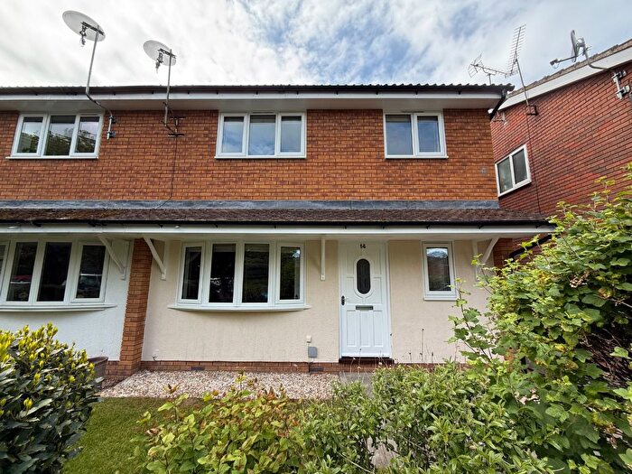 2 Bedroom Terraced House For Sale In Waterside, Edlesborough, Dunstable, LU6
