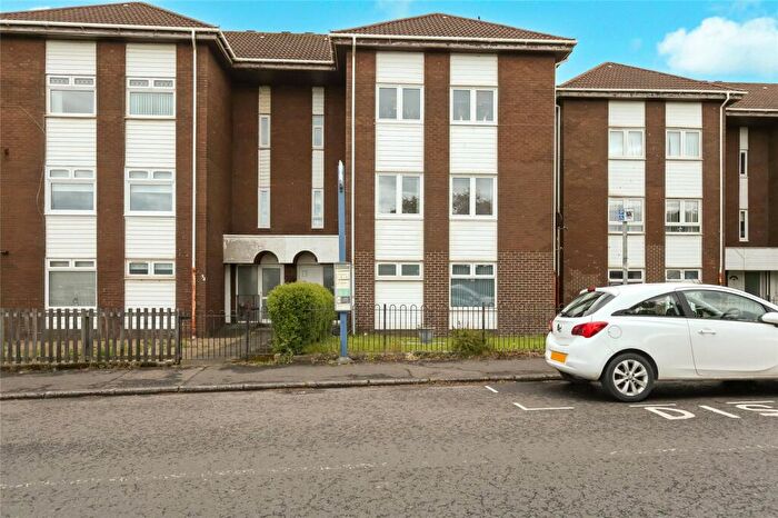 3 Bedroom Semi-Detached House For Sale In Barnett Crescent, Saltcoats, North Ayrshire, KA21