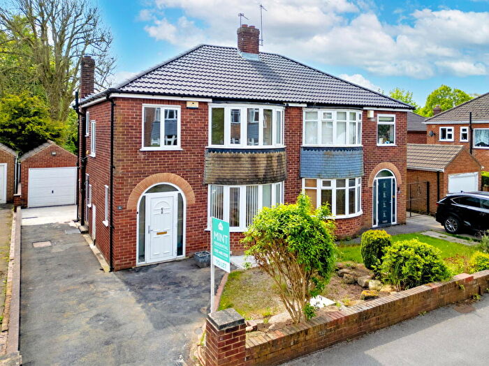 3 Bedroom Semi-Detached House To Rent In Whinbrook Grove, Leeds, LS17
