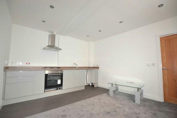 1 Bedroom Flat To Rent In Baker Street, Reading, RG1