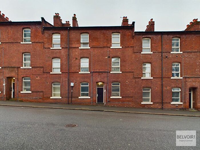 2 Bedroom Flat To Rent In Hawley Street, City Centre, Sheffield, S1