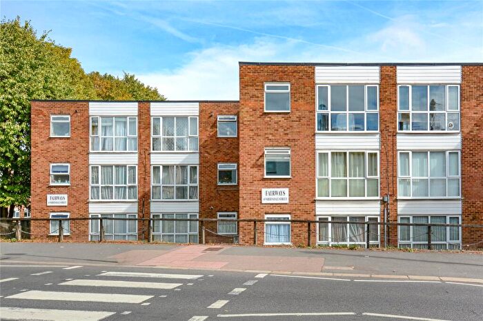 2 Bedroom Flat To Rent In Shernhall Street, Walthamstow, London, E17