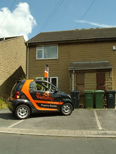 1 Bedroom Flat To Rent In Alden Court, Morley, Leeds, LS27