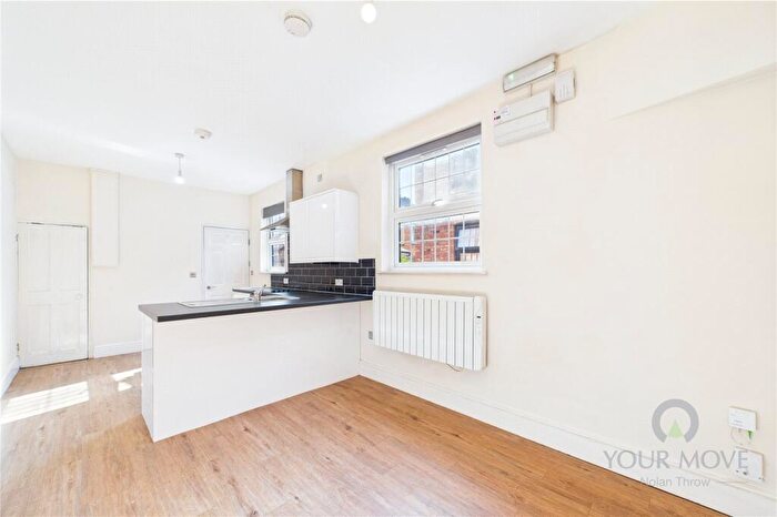 1 Bedroom Flat To Rent In Dunster House, - Dunster Street, Northampton, NN1