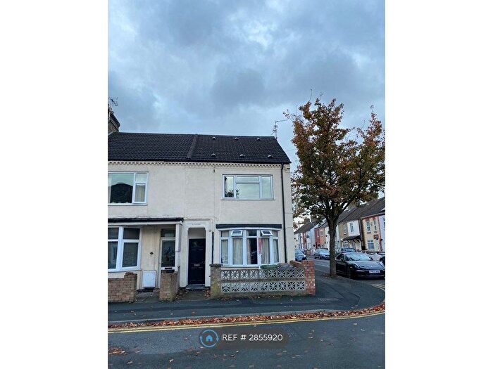 2 Bedroom Flat To Rent In Eastgate, Peterborough, PE1