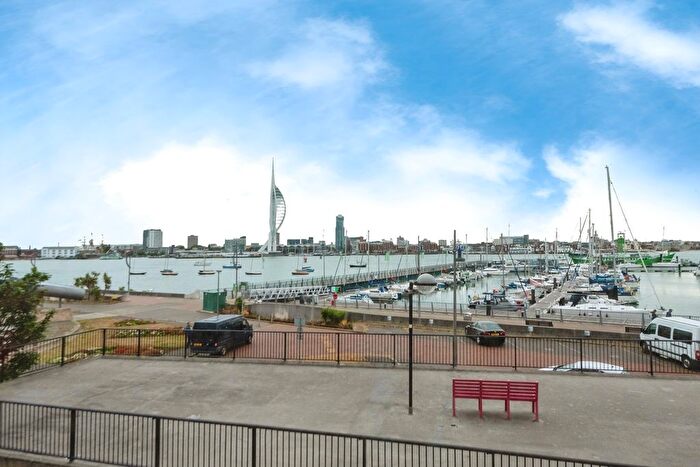 2 Bedroom Flat For Sale In Trinity Green, Gosport, Hampshire, PO12