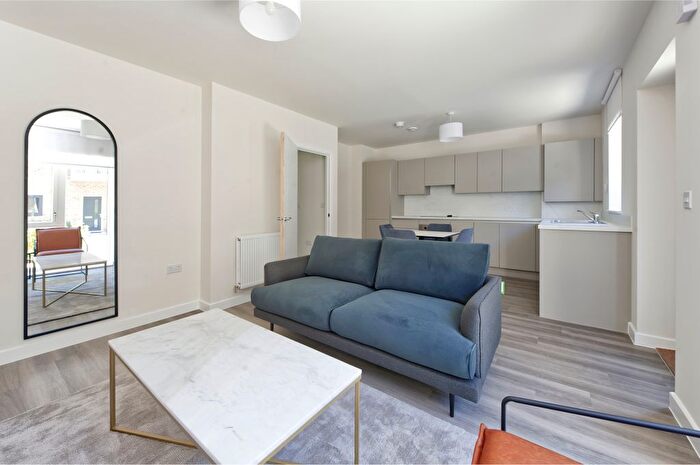 2 Bedroom Flat To Rent In Iris House, Springfield Parkside, Tooting, SW17