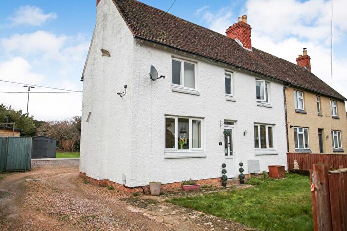 3 Bedroom Semi Detached House For Sale In Wellington Road, Moreton-in-Marsh, Gloucestershire., GL56