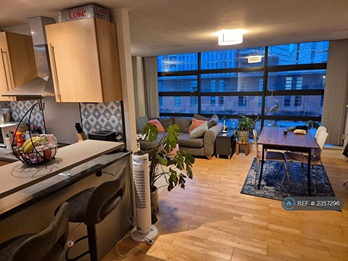 2 Bedroom Flat To Rent In Pickford Street, Manchester, M4
