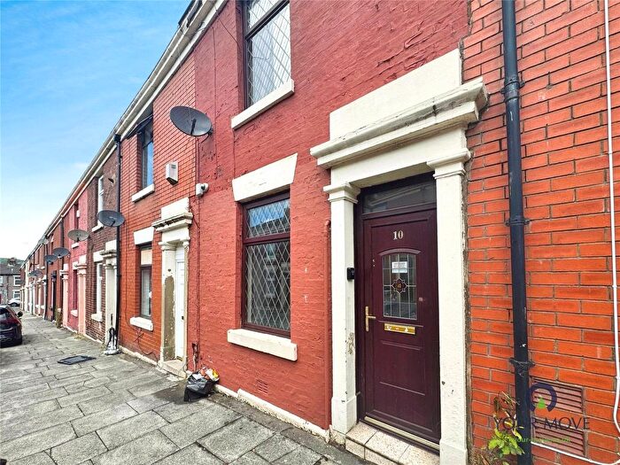 2 Bedroom Terraced House To Rent In Walsh Street, Blackburn, Lancashire, BB2