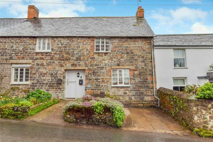 3 Bedroom Terraced House To Rent In Bude, Cornwall, EX23