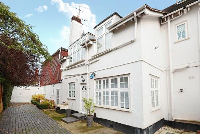 1 Bedroom Flat To Rent In Kidderpore Avenue, London, NW3