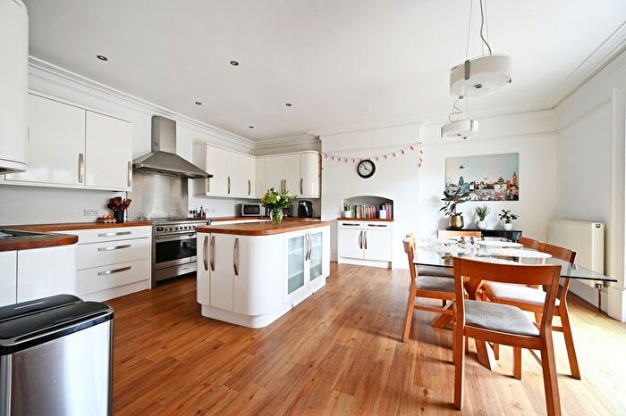 6 Bedroom Cottage For Sale In Crookes House, Sackville Road, Crookes, S10