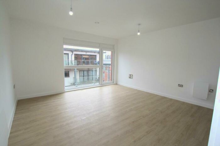 2 Bedroom Apartment To Rent In Loom Building, New Islington, M4