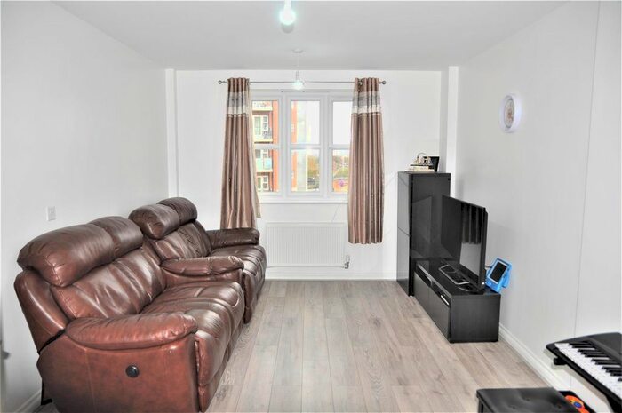 2 Bedroom Flat To Rent In Stanley Road, South Harrow, Middlesex, HA2