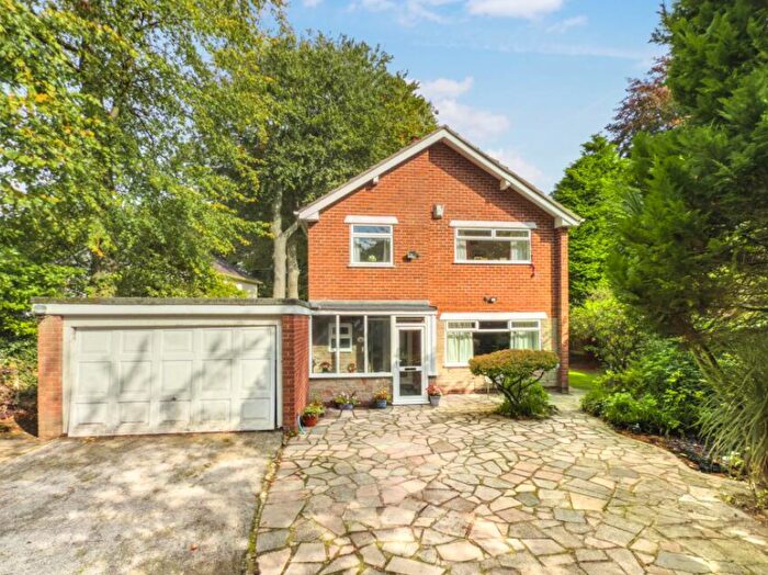 4 Bedroom Detached House For Sale In Bewcastle Drive, Ormskirk, Lancashire, L40