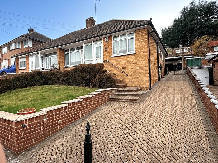 2 Bedroom Semi Detached House For Sale In Nickleby Close, Rochester, ME1