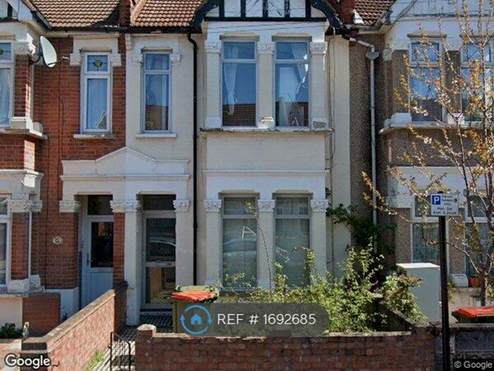 3 Bedroom Terraced House To Rent In Northfield Road, London, E6