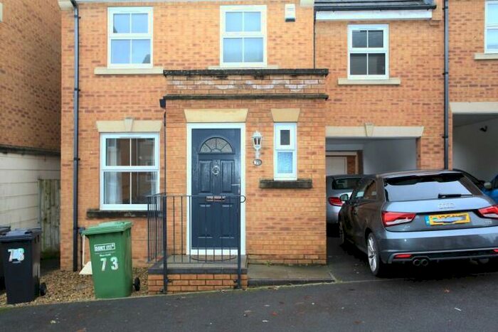 3 Bedroom End Of Terrace House To Rent In Wright Way, Stoke Park, BS16