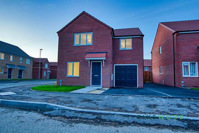 3 Bedroom Detached House To Rent In Lantern Lane, Mansfield, Ollerton, Nottinghamshire, NG22