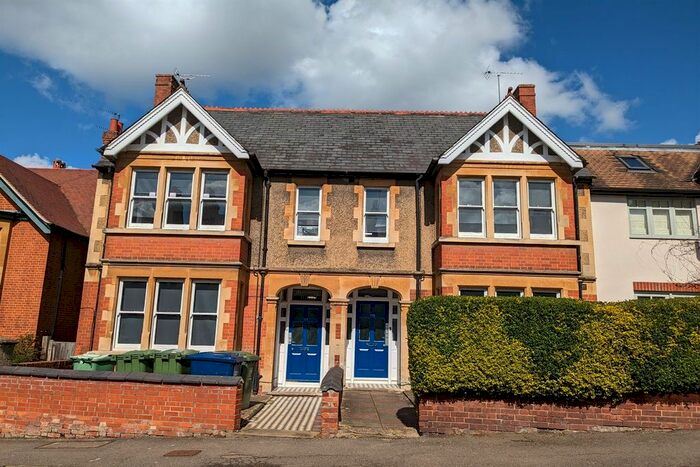 1 Bedroom Flat To Rent In Divinity Road, Oxford, OX4