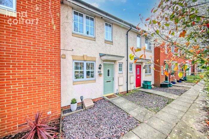 2 Bedroom Terraced House To Rent In Mill Road, Colchester, Essex, CO4