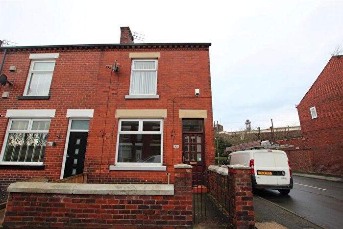 3 Bedroom Terraced House To Rent In Lord Street, Kearsley, BL4