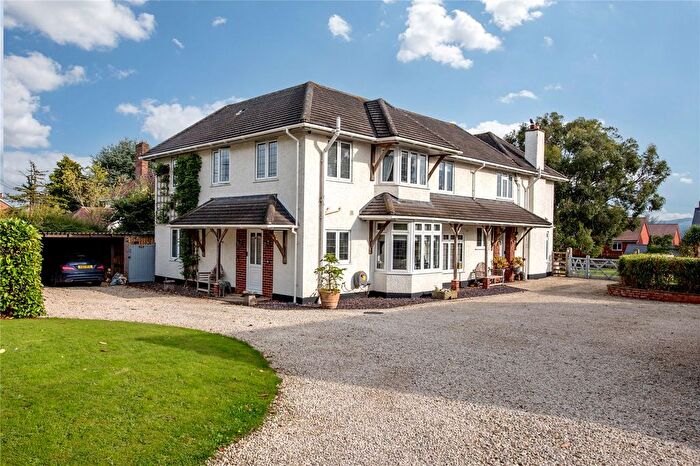 8 Bedroom Detached House For Sale In Jeffreys Way, Taunton, Somerset, TA1