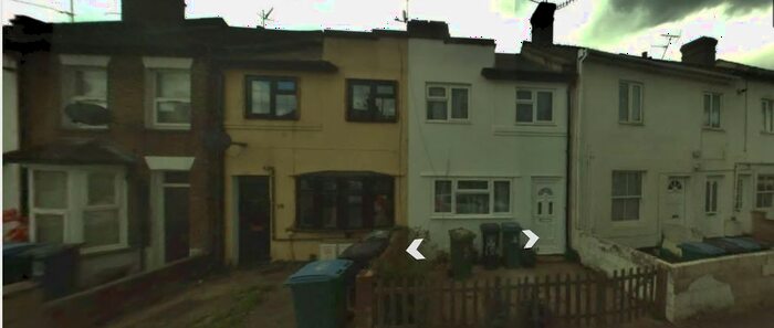 3 Bedroom Semi-Detached House To Rent In Queens Road, Watford, WD17