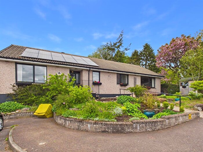 5 Bedroom Detached Bungalow For Sale In Sidlaw Crescent, Alyth, Blairgowrie, PH11