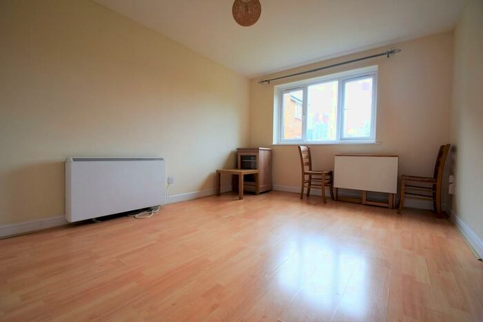 1 Bedroom Apartment To Rent In Brindley Close, Alperton, HA0