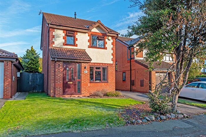 3 Bedroom Detached House For Sale In Fleetwood Close, Great Sankey, Warrington, WA5