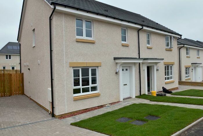 3 Bedroom Semi-Detached House To Rent In Oykel Drive, Robroyston, Glasgow, G33