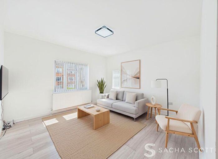 1 Bedroom Apartment To Rent In Nork Way, Banstead, SM7