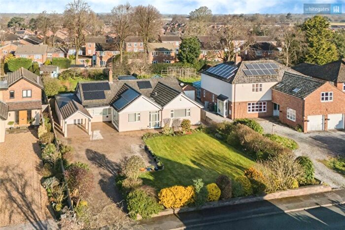 5 Bedroom Bungalow For Sale In Hornby Drive, Nantwich, Cheshire, CW5