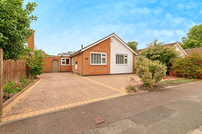 3 Bedroom Bungalow For Sale In Belvoir Crescent, Langar, Nottingham, Nottinghamshire, NG13